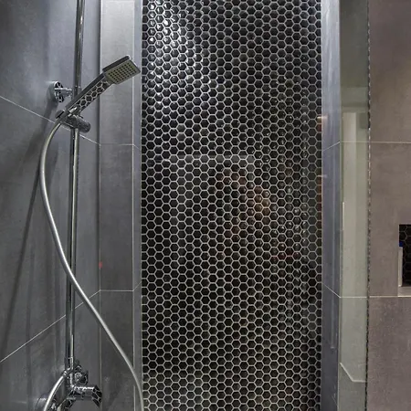 Lit Apartments, Jacuzzi Tirana